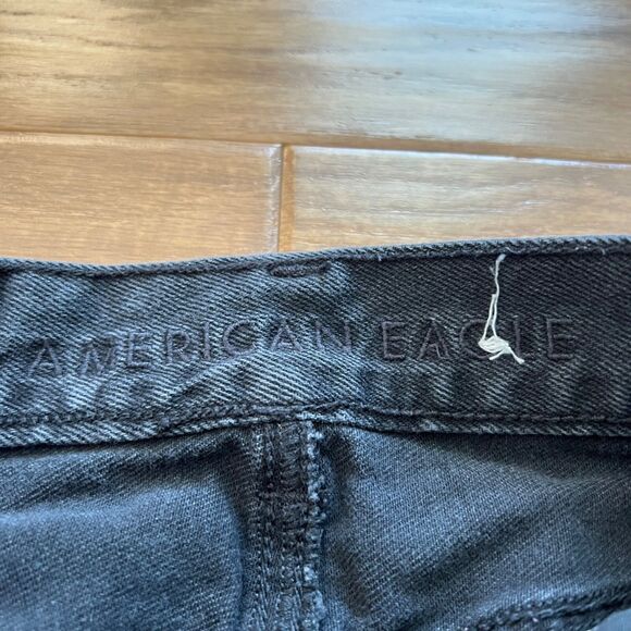 American Eagle Mom Jean Size 000 Regular Black Straight Leg Distressed Destroyed - Picture 3 of 10